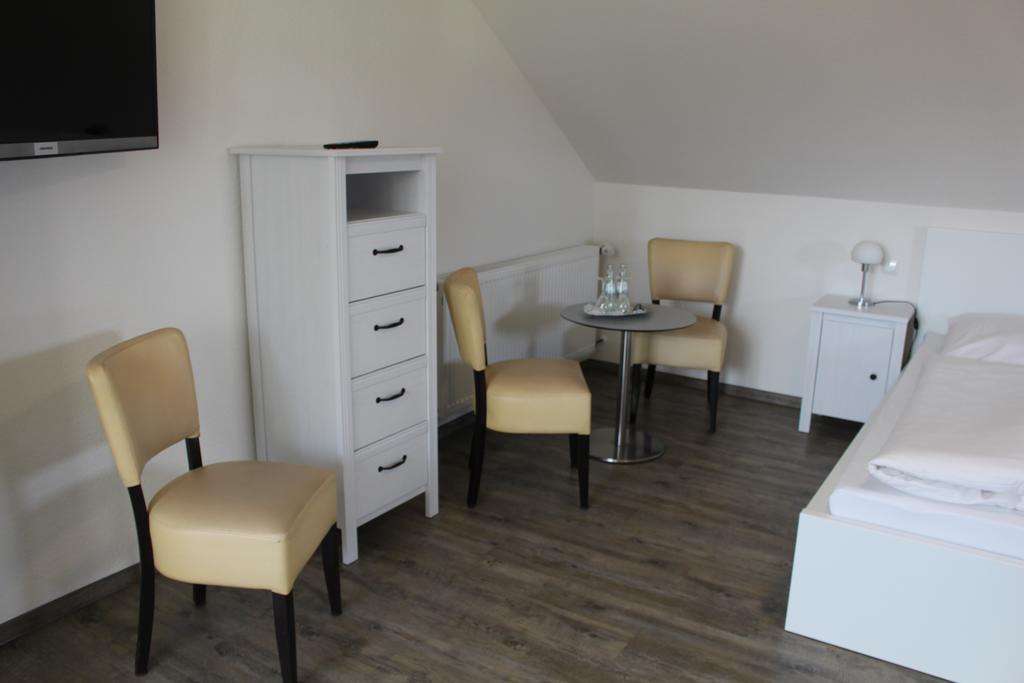 Pension Brunnenhof Roetgen Exterior foto